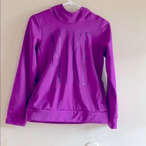 Teen Nike sweatshirt
